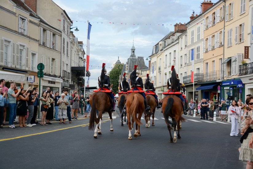 Julien Gondard, maire de Fontainebleau (77) : " C'est une ville très famille "