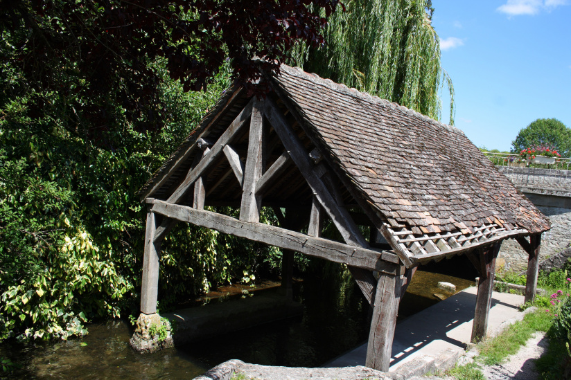 Cette cité médiévale aux jardins suspendus est un trésor du patrimoine d'Île-de-France
