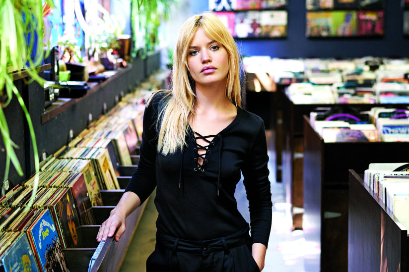 Volcom dévoile une collaboration avec Georgia May Jagger