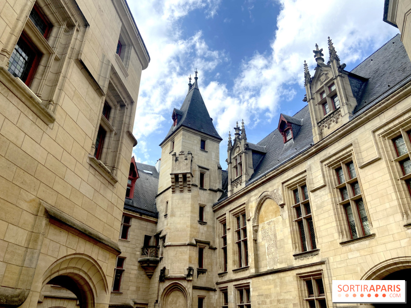 Le Jardin de l'Hôtel de Sens, un écrin de verdure à la française