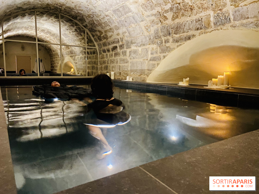 Insolite : ce spa aquatique propose des soins inédits en flottant sur l'eau