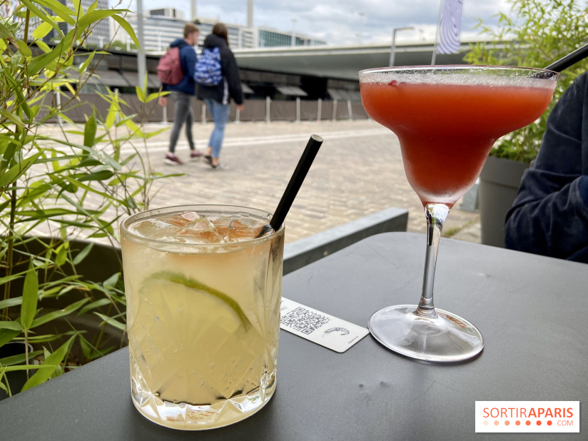 La Mer à Boire délicieuse terrasse au fil de l'eau sur les quais de Seine