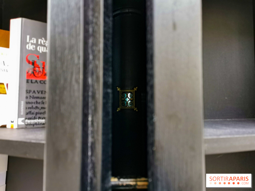 Quel est ce passage secret derrière la bibliothèque de rue du Quartier Latin ?