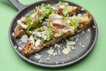 Takaramono, la cuisine nippo-camargaise de la rentrée chez Petite Amour