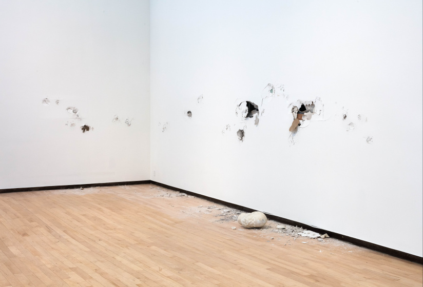 Joseph Grigely au Palais de Tokyo : une exposition sur l’accessibilité des lieux culturels