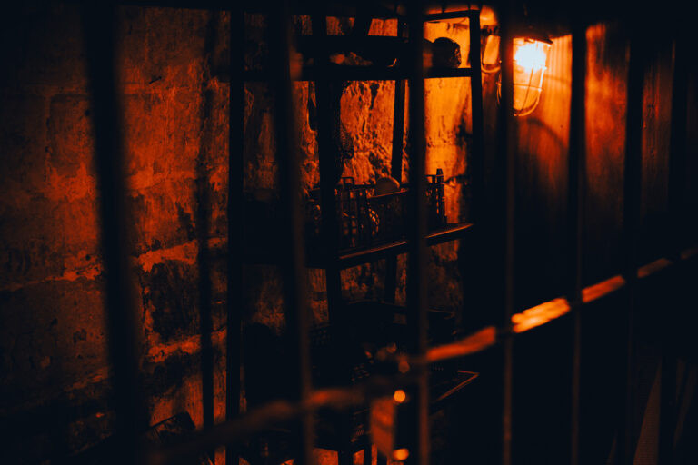 Urbexscape : on a testé l'expérience horrifique entre urbex et escape game - notre avis