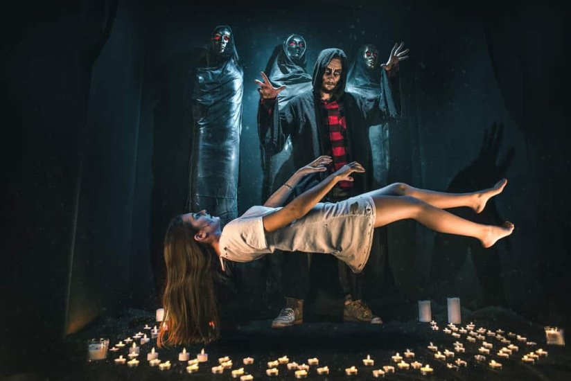 Le Loft 13 chez Phobia Escape Game : l’appartement parisien où la visite tourne au piège