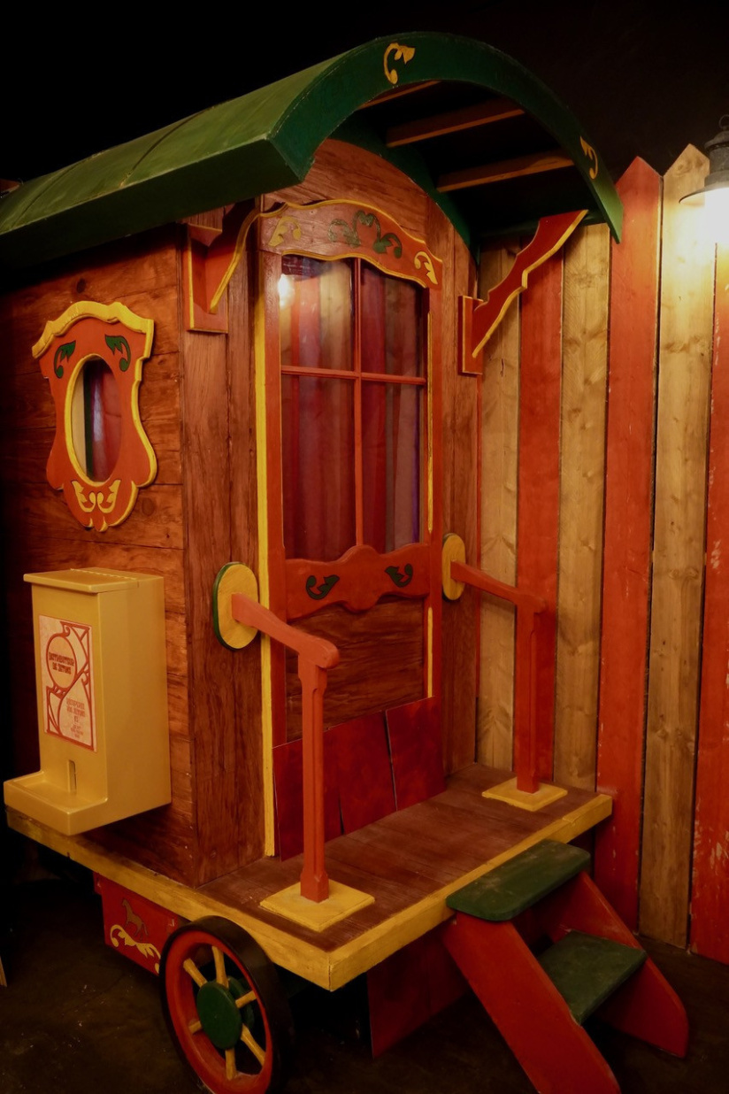 La Fête Foraine Tivoli à Paris : un escape game Belle Époque chez Secrets Hunters