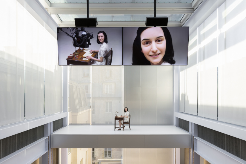 Revolution, l'exposition de Simon Fujiwara à la Fondation Lafayette Anticipations