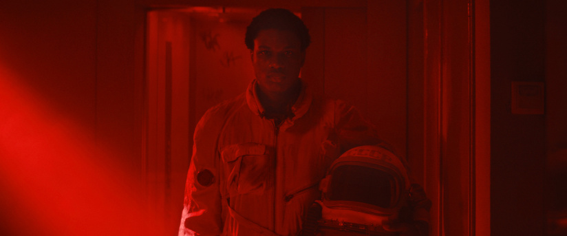 Gagarine, de Fanny Liatard et Jérémy Trouilh : affiche et bande-annonce