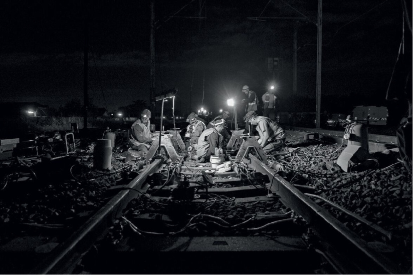 Expo photo gratuite dans la station de métro Invalides