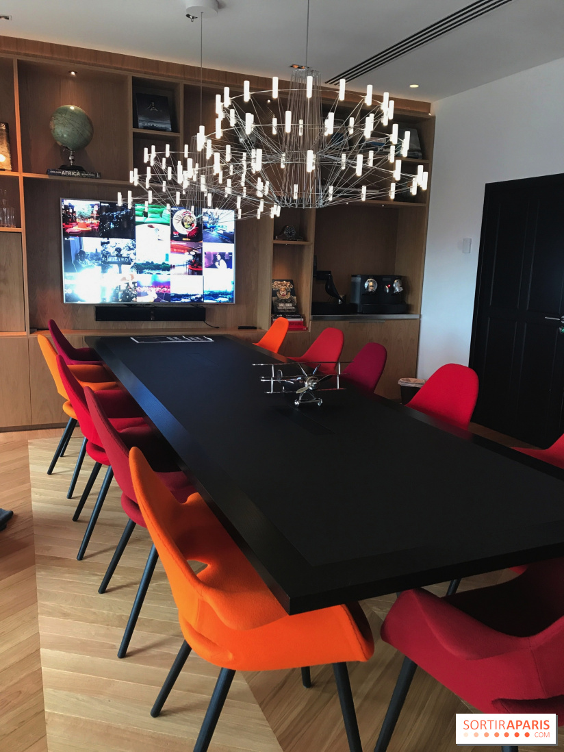 Le CitizenM dévoile CloudM, son Skybar