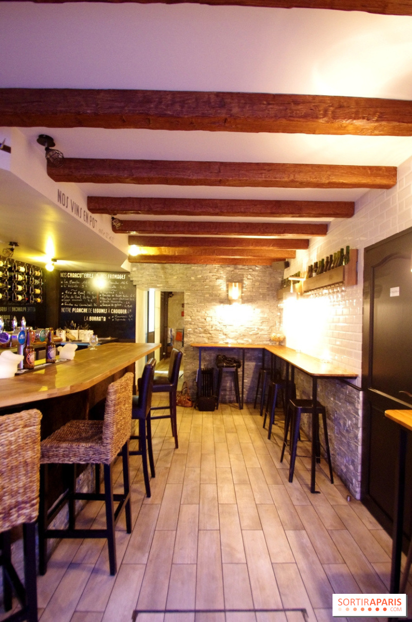 L’Antre Potes : Bar à vins naturels et tapas du terroir à Paris