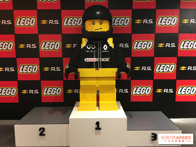 Découvrez une Formule 1 Renault RS17 100% LEGO® à l'Atelier Renault