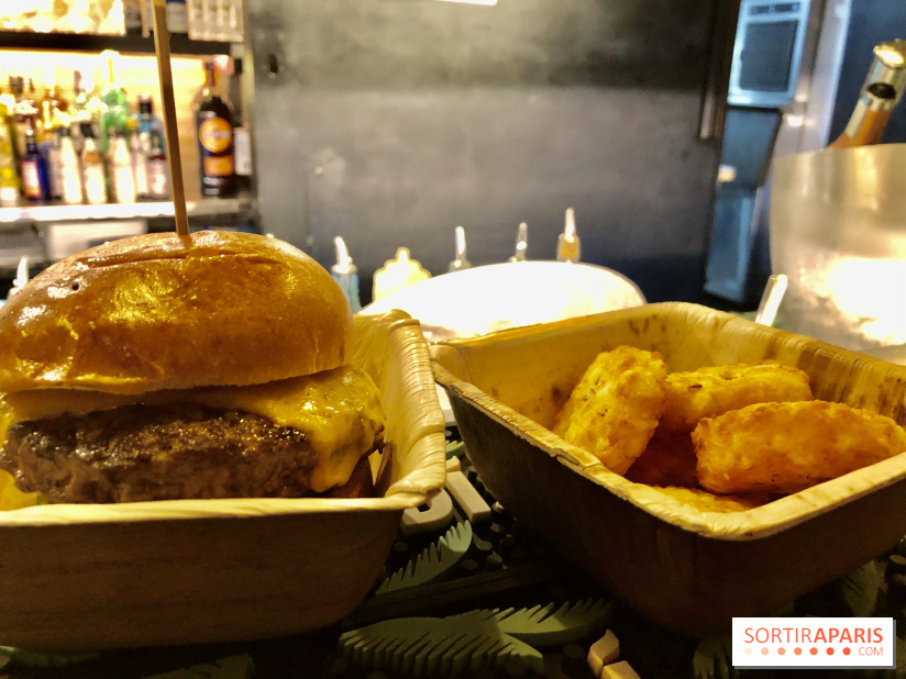 Le Café A, le bar des supporters du PSG au Canal Saint-Martin 