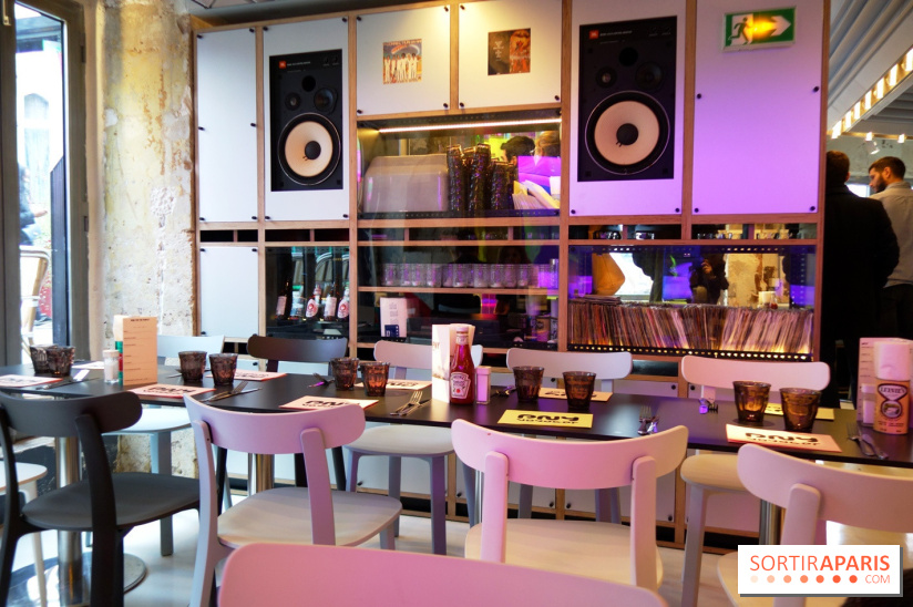 PNY Voyager à Pigalle