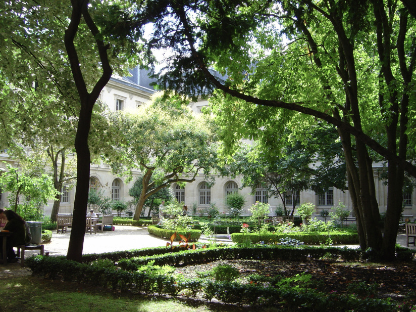 Est-il possible de visiter l'École normale supérieure, l'institution d'exception à Paris ?