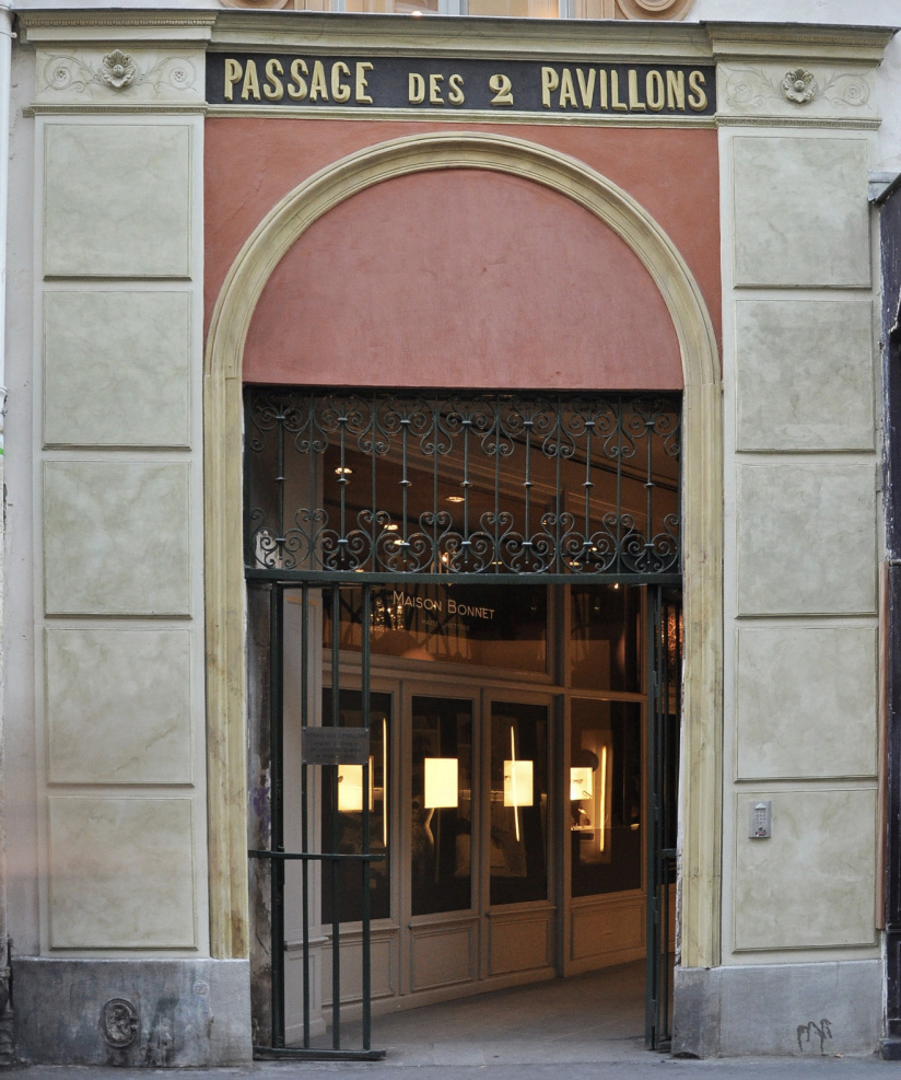 Le Passage des Deux-Pavillons