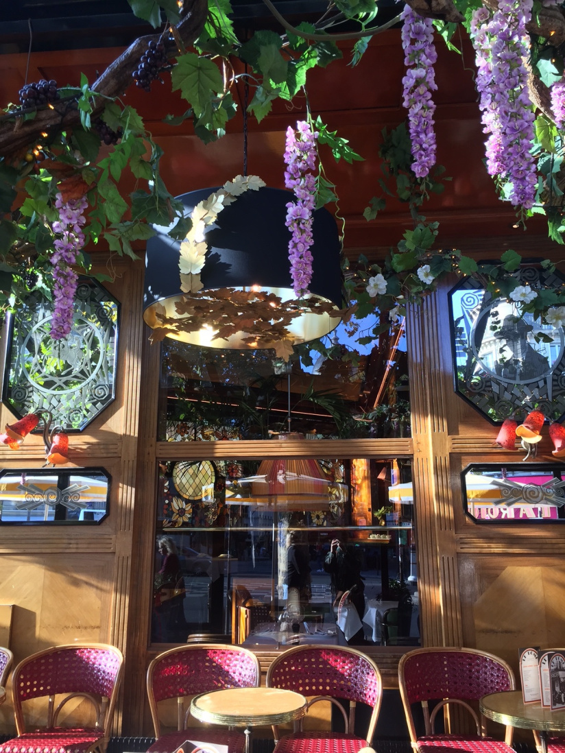 Le Dôme Montparnasse redécoré par le designer Axel Huynh