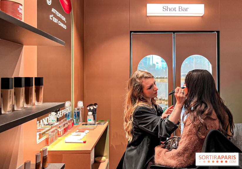 Pop up Café Lancôme x Aya Nakamura : flash make-up, gourmandises et surprises à gagner