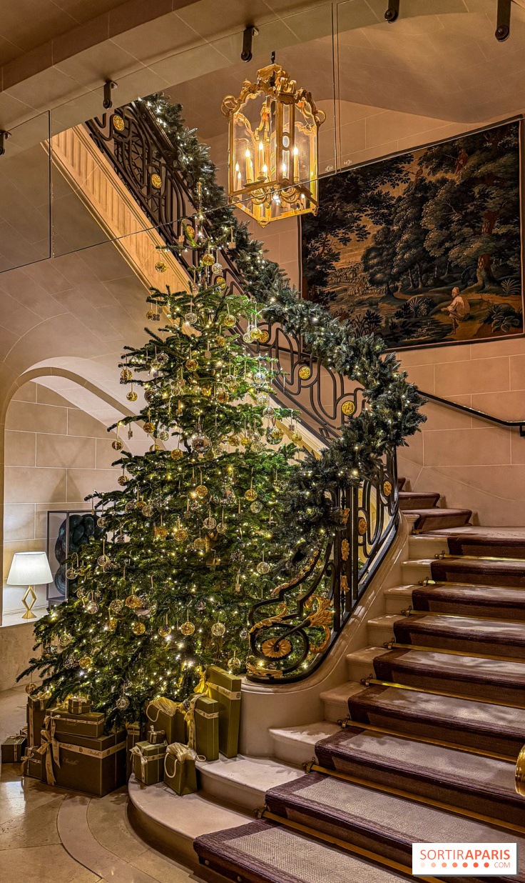 Noël 2025 à Paris : le charmant Marché de Noël dans une suite de l'Hôtel de Crillon - nos photos