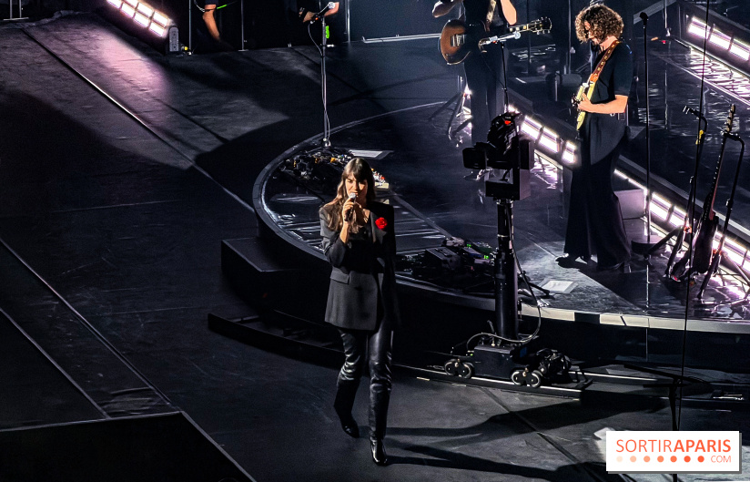 Clara Luciani en concert à l'Accor Arena de Paris en février 2026