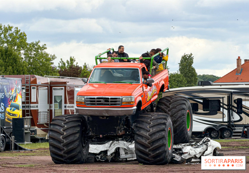Insolite : un show de Monster Trucks, freestyle moto et Transformers débarque près de Paris