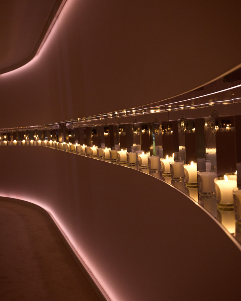 Quelle est cette installation XXL dans la Cour d’Honneur du Palais-Royal, visible jusqu'au 28 mai ?