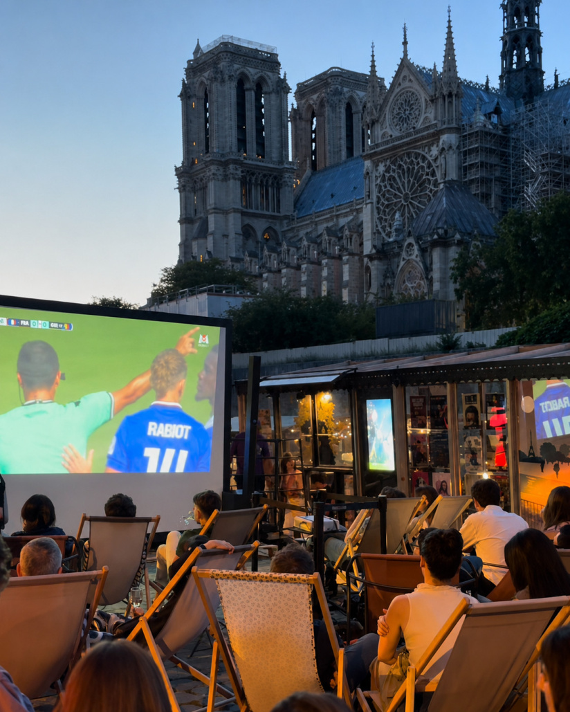 Coupe du Monde 2026 : une fan zone avec transats et cocktails face à Notre-Dame, sur les quais de Seine