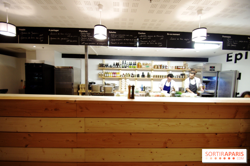 Ground Control des Champs à Paris