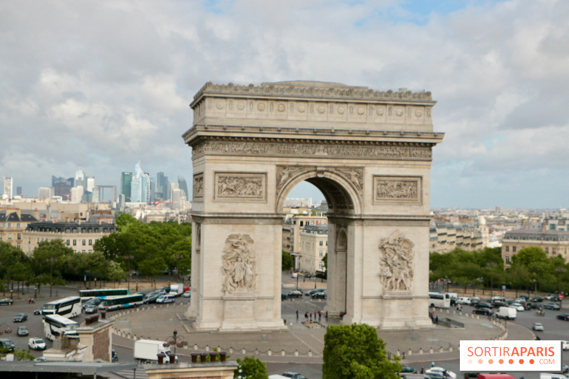 Visuel Paris nuages arc de triomphe