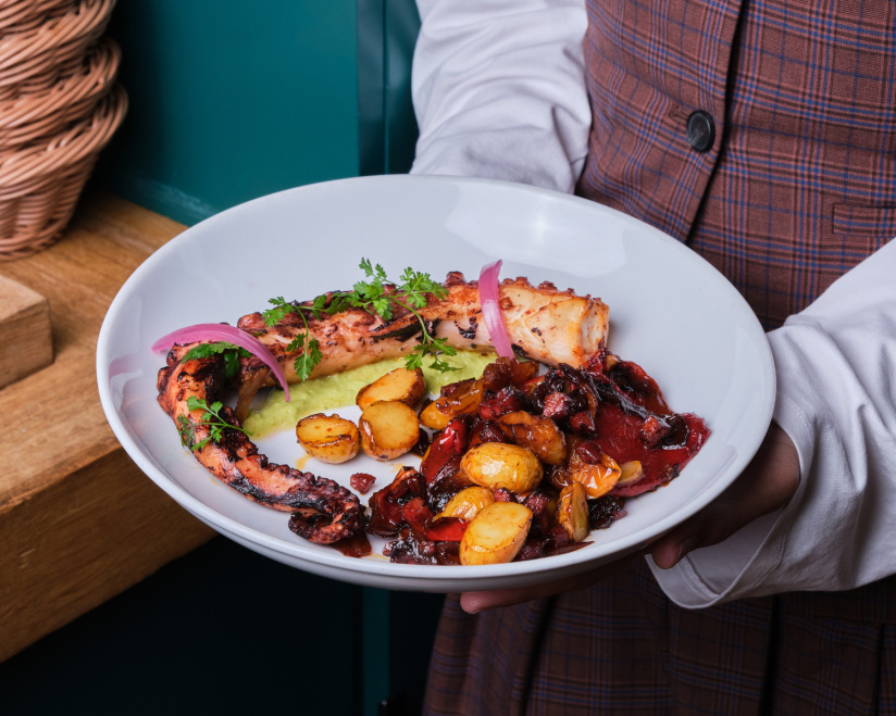 Gaston sort sa nouvelle carte… et ça va faire parler les amateurs de viande