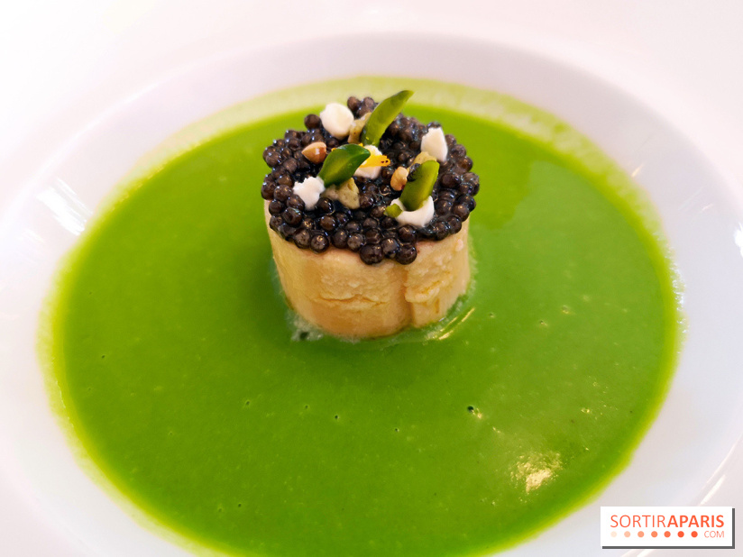 Le Laurent - Blanc-manger de langoustines,  caviar Impérial de Sologne condimenté et coulis de laitue