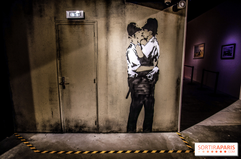 The World of Banksy : expérience immersive à l'Espace Lafayette-Drouot, les photos - Kissing Coppers