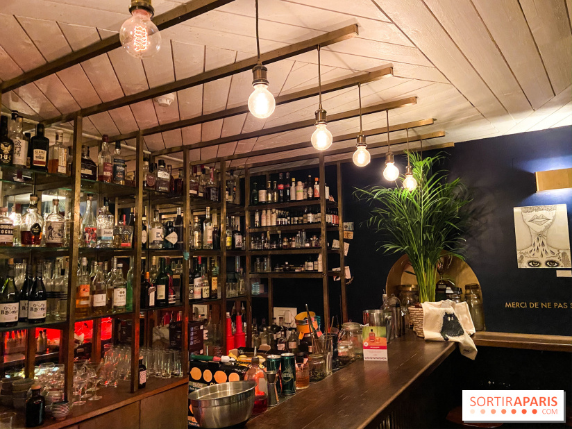 Les Justes, un bar à cocktail arty à Paris