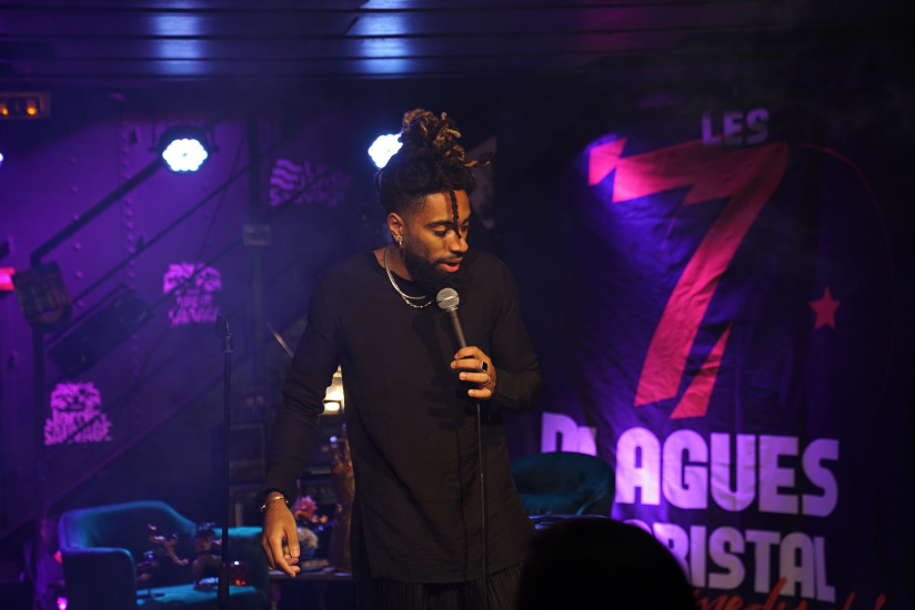 Les 7 Blagues de Cristal, le Comedy Club au Jardin Sauvage