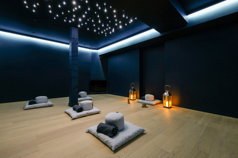 Bloom, le studio de méditation moderne pour se détendre au cœur de Paris