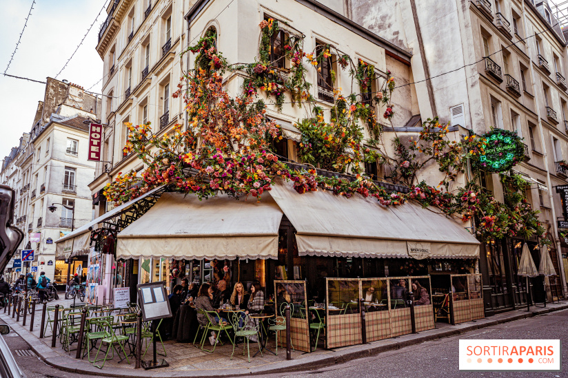 Les cafés fleuris de Paris