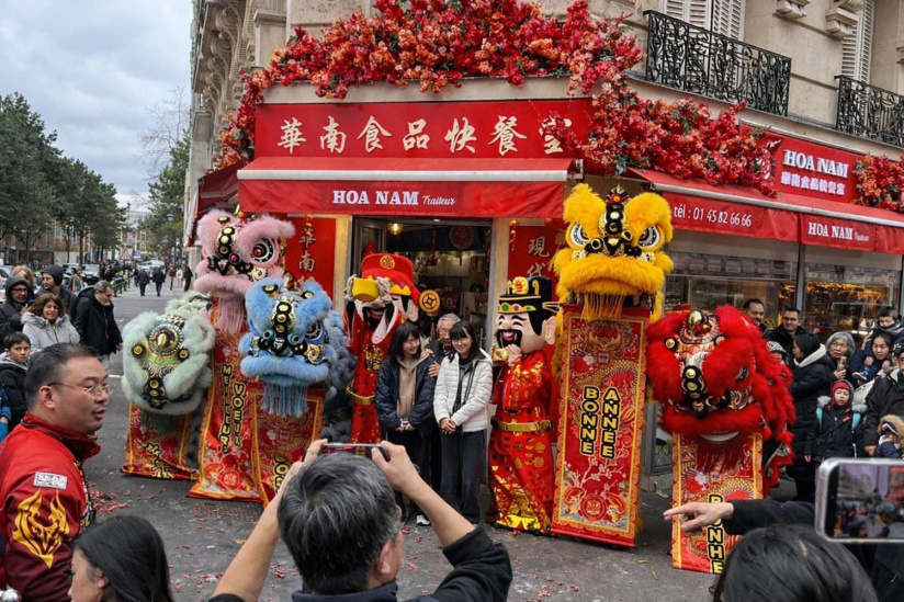 HOA NAM devient le QG du printemps avec ses banh mi et ses rouleaux frais