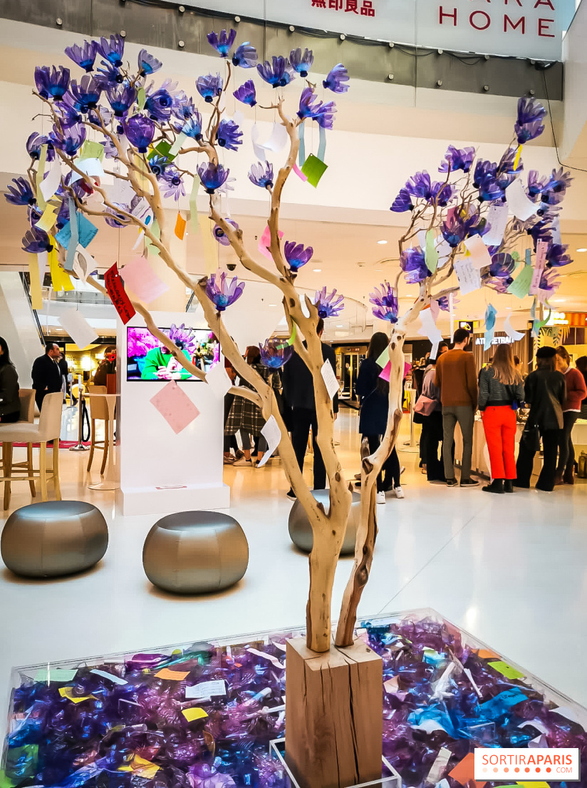 Les bouteilles à la mer, l'exposition poétique et florale autour de la pollution à Beaugrenelle