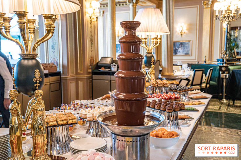 Photos : le Brunch royal du café de la Paix