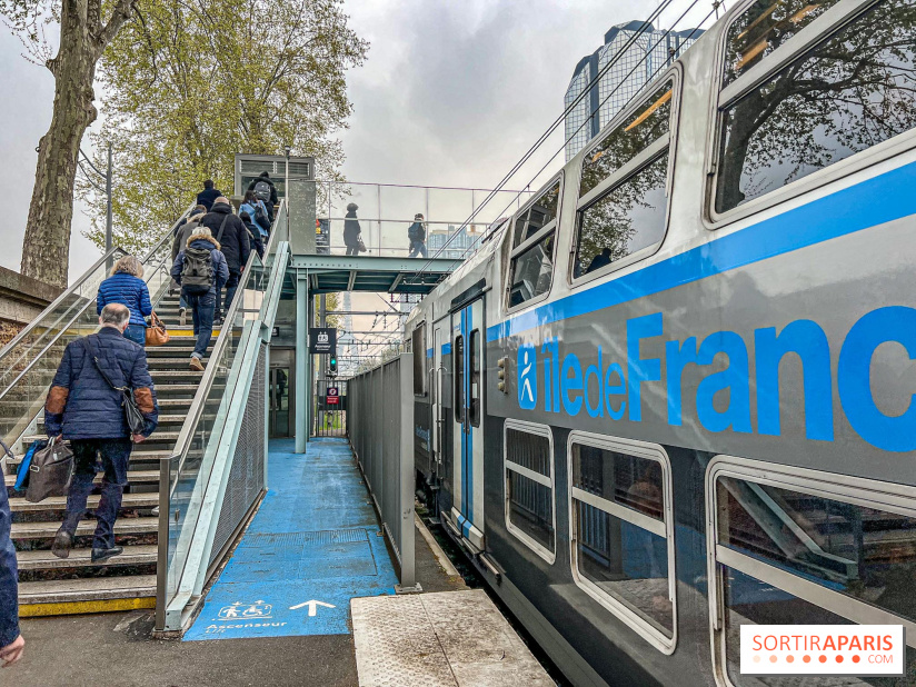 Visuels Paris - transport - train - sncf - rer