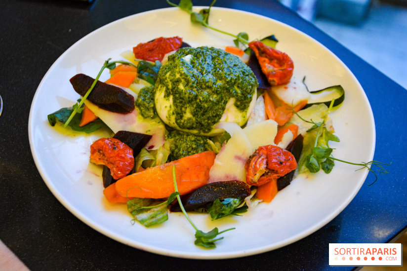 Les Îlots de Chaillot, le resto abordable avec vue sur la Tour Eiffel !