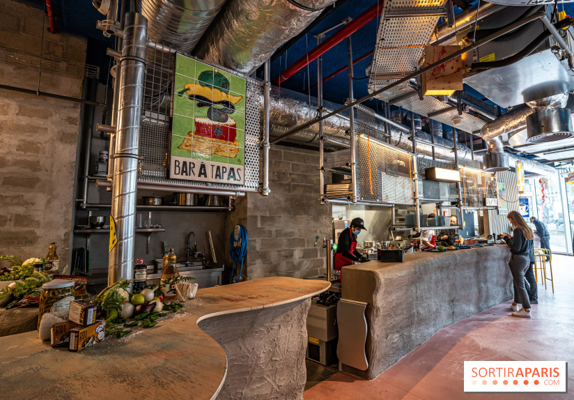 Food Society Paris, le Food court géant à Montparnasse dans le 14
