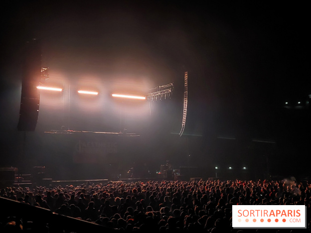 Visuels salles de spectacle et théâtres - Accor Arena Paris intérieur - ambiance public - concert