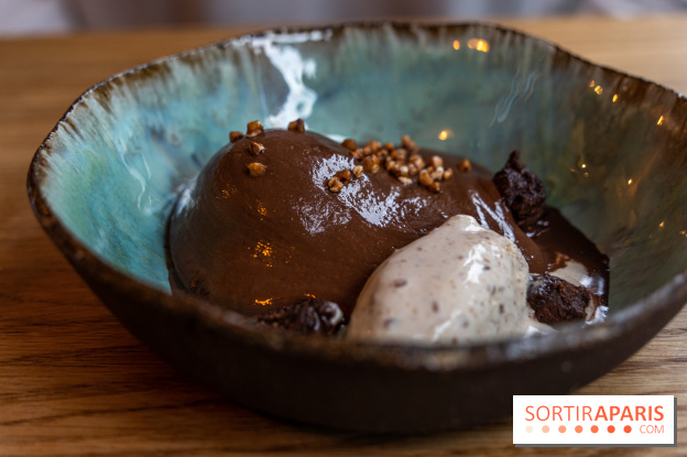 Ambos restaurant Paris - Cristina et Pierre Chomet - chocolat fumé grue - glace sarrasin