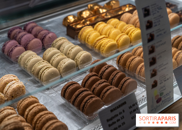 Chocolats chauds de Une Glace à Paris -  macarons glacés