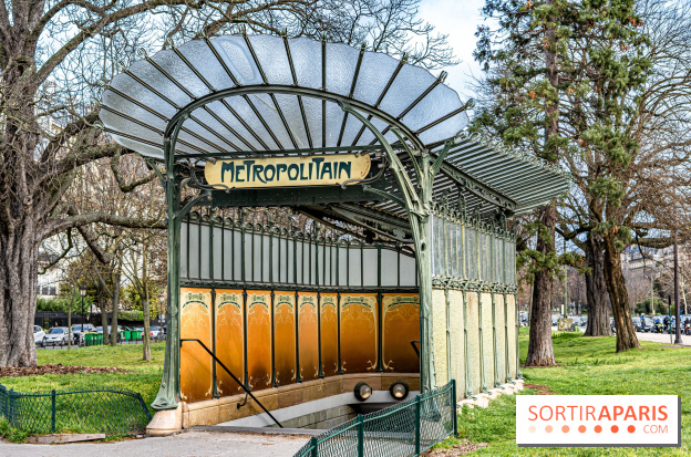 Le dernier édicule de type B d'Hector Guimard - Métro Porte Dauphine