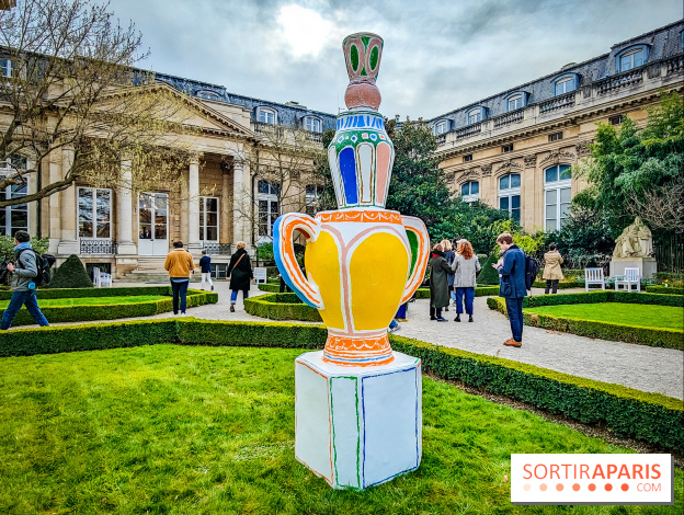 Exposition à l'Assemblée nationale : Alexandre Benjamin Navet décore la cour du Palais Bourbon  - IMG20230320095143
