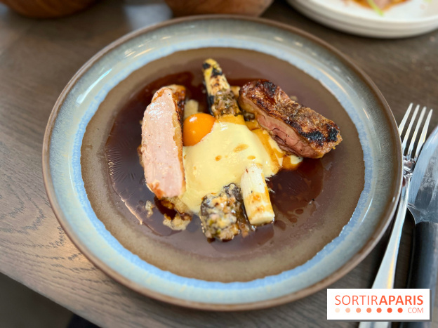 Cèna - Pintade et asperges blanches